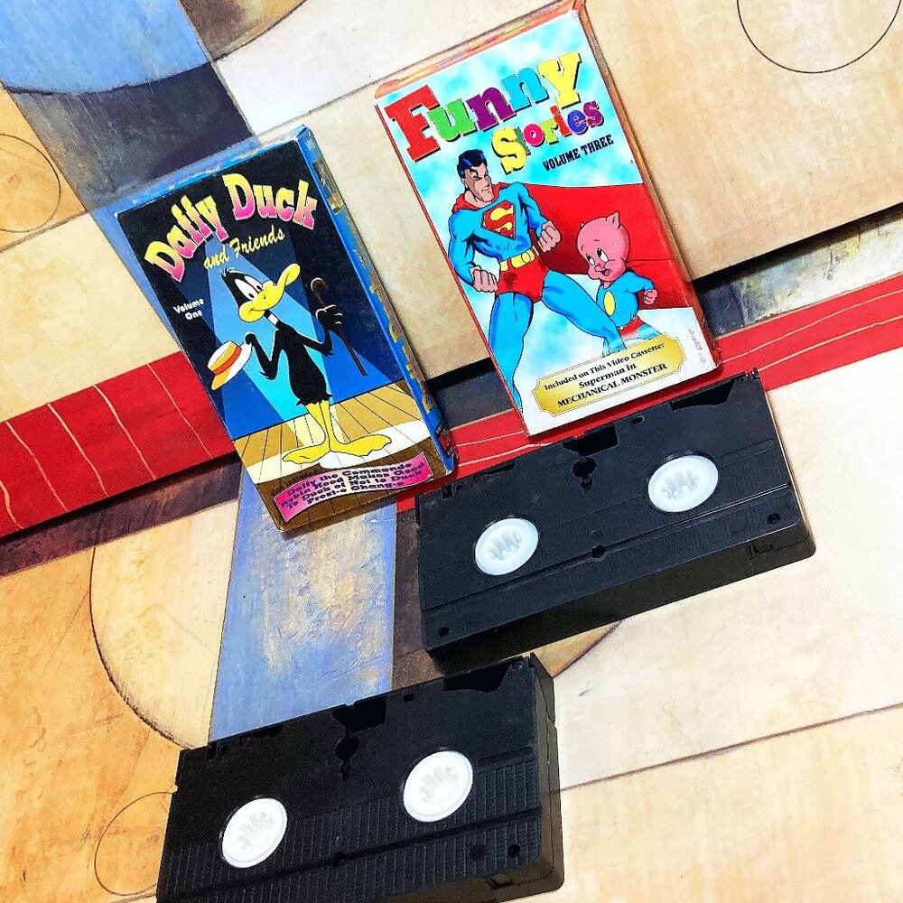 (2) VINTAGE RETRO CLASSIC VHS VIDEO TAPES CARTOONS ANIMATED FUNNY STORIES DAFFY